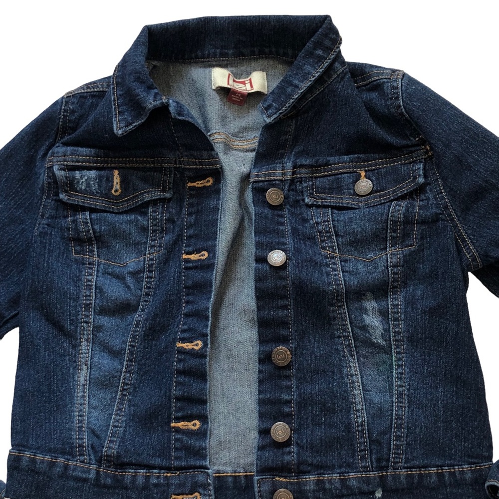 Lei Distressed Denim Jacket size Medium - Picture 2 of 7
